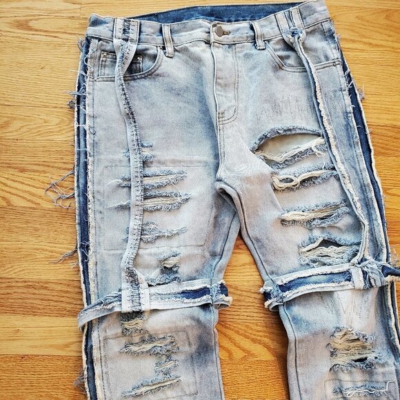 mnml Destroyed Jeans Frayed Seams Belts/straps Light Wash 33x36 Slim straight M7 - Picture 1 of 9